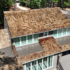 Top-quality-Cedar-roof-cleaning-and-restoration 3